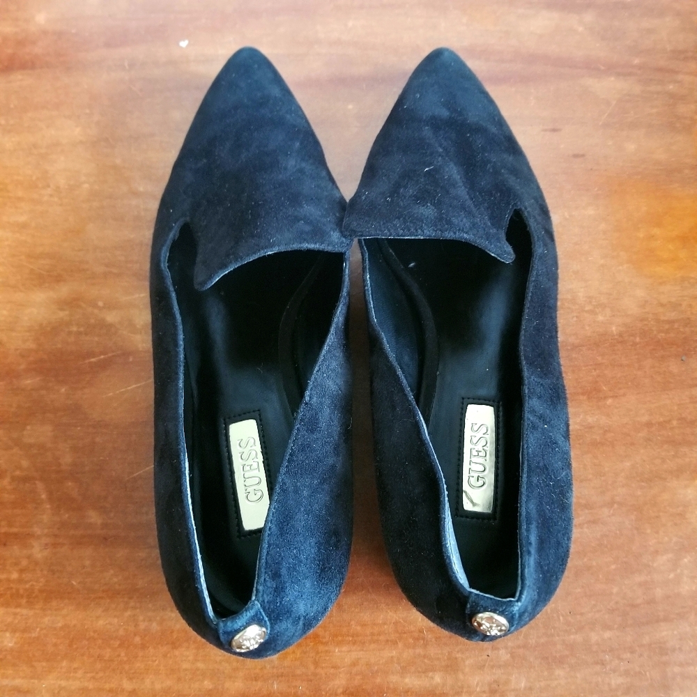 Guess Loriana Women's Black Suede Pointed Loafers